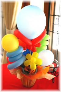 DIY Balloon Centerpieces